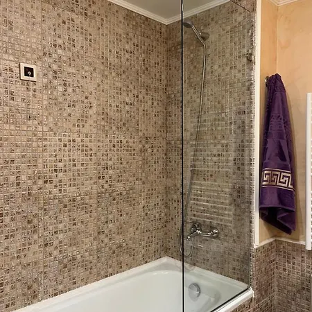 Apartment A206 In Royal Slantschew brjag