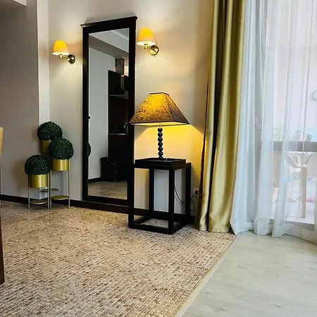Апартамент A206 In Royal